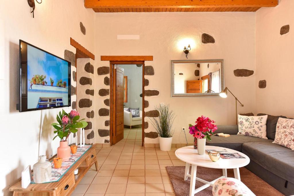 Los Algodones Cottage With Pool อินเกนิโอ ภายนอก รูปภาพ